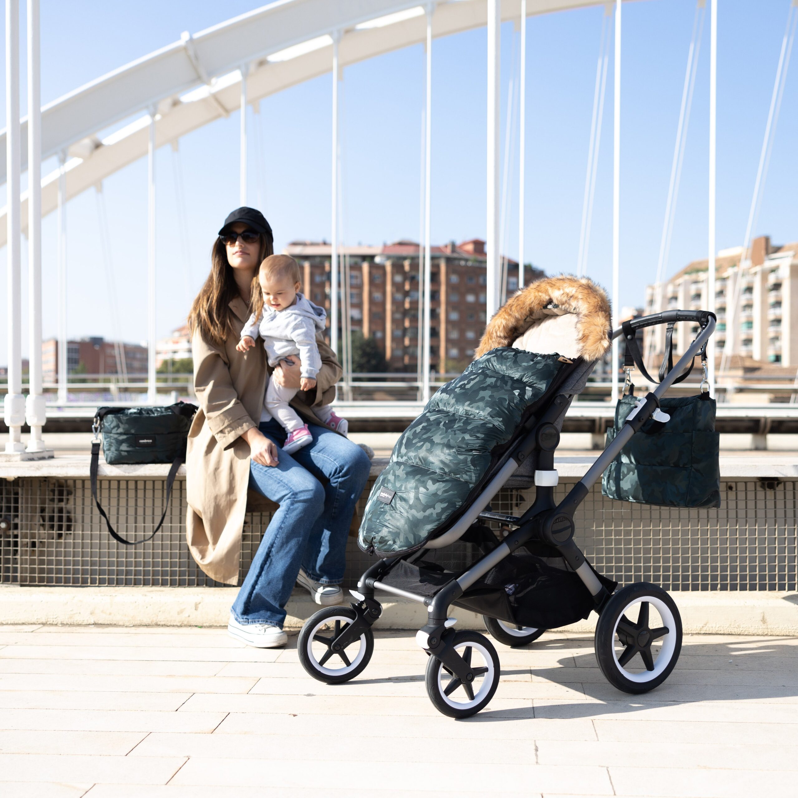 Bolso Maternal Pack Cripsi Verde 16X43X37 Cm Cambrass - Imagen 7