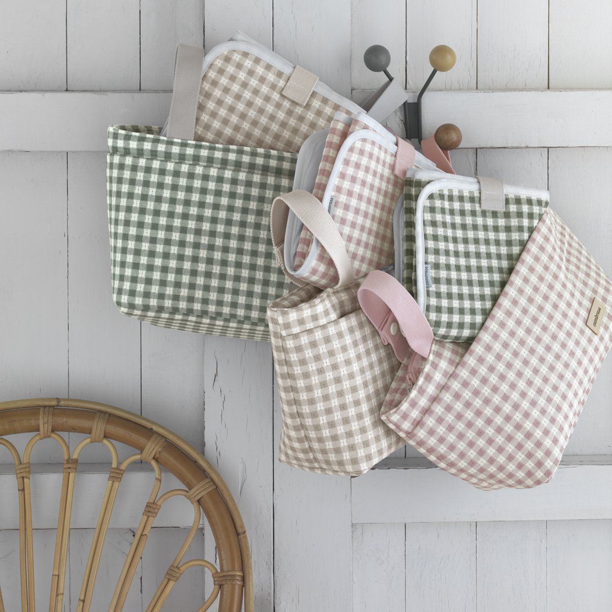 Bolso Maternal Pack Vicky Verde 16X43X37 Cm Cambrass - Imagen 4