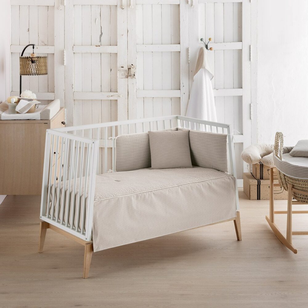 Jgo 2 Pcs.Colcha I-V. Cuna 60 Derby Beige 60X120X3 Cm Cambrass - Imagen 4