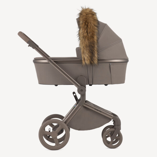 Adorno de pelo sintético para capota Anex